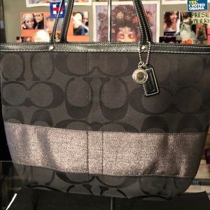 Coach tote 10124 Preowned black